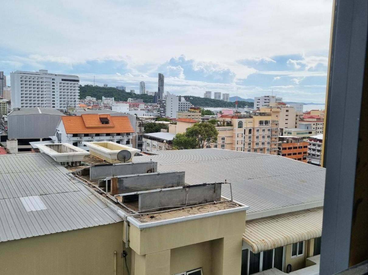 The Base Condo Center Of Pattaya Rooftop Swimming Pool 外观 照片
