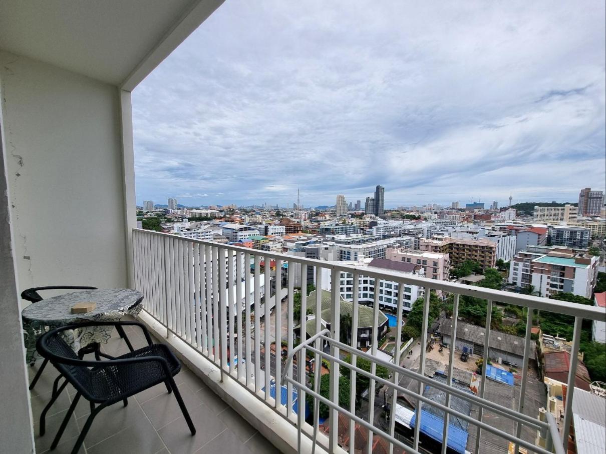 The Base Condo Center Of Pattaya Rooftop Swimming Pool 外观 照片